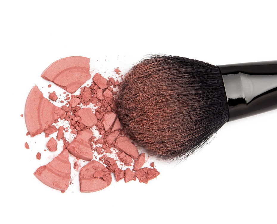 make-up blush na líčka