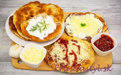 Najlepší langoš – zvonka chrumkavý, zvnútra mäkkučký: Recept na jeho jednoduchú prípravu