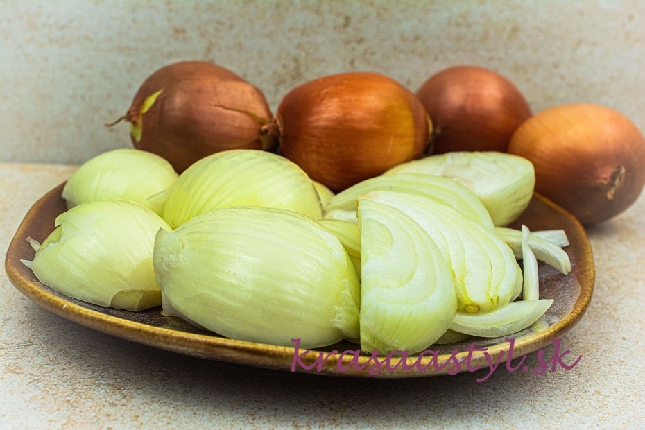 cibuľa na cibuľovú polievku ingrediencie