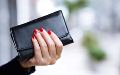 Dámske peňaženky – dôležitá súčasť outfitu každej dámy